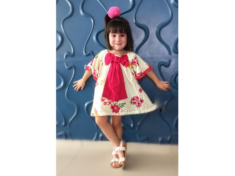 Vestido Floral com Laço Vestido Floral com Laço
